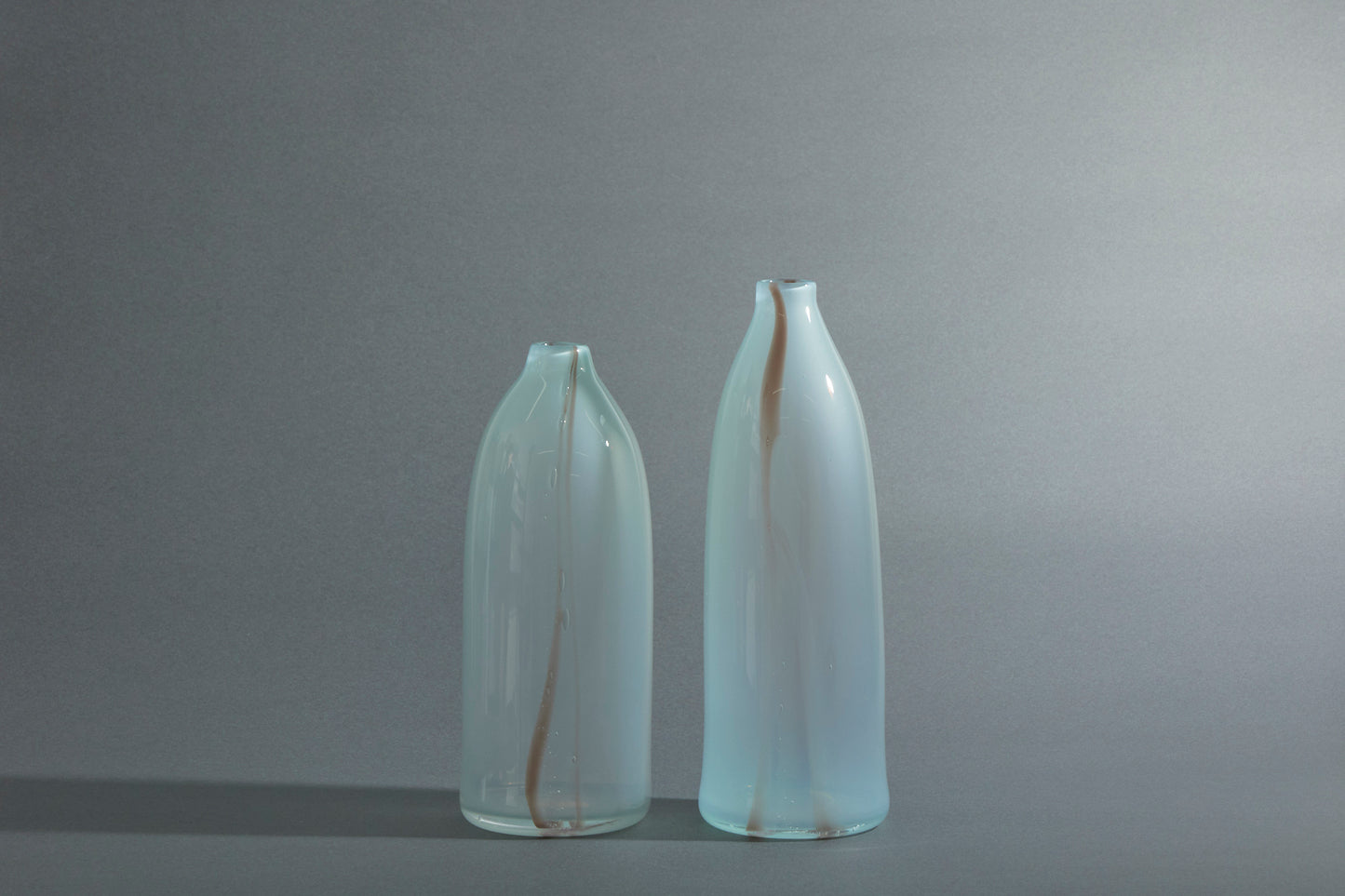 神﨑美沙/ ”serene vase” 一輪挿し
